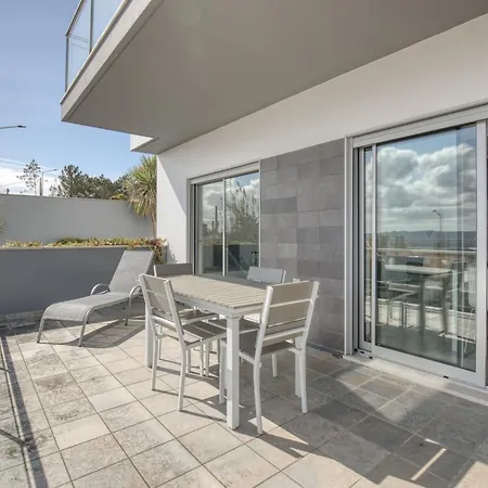 بيت للعطل Modern With Pool And Barbecue